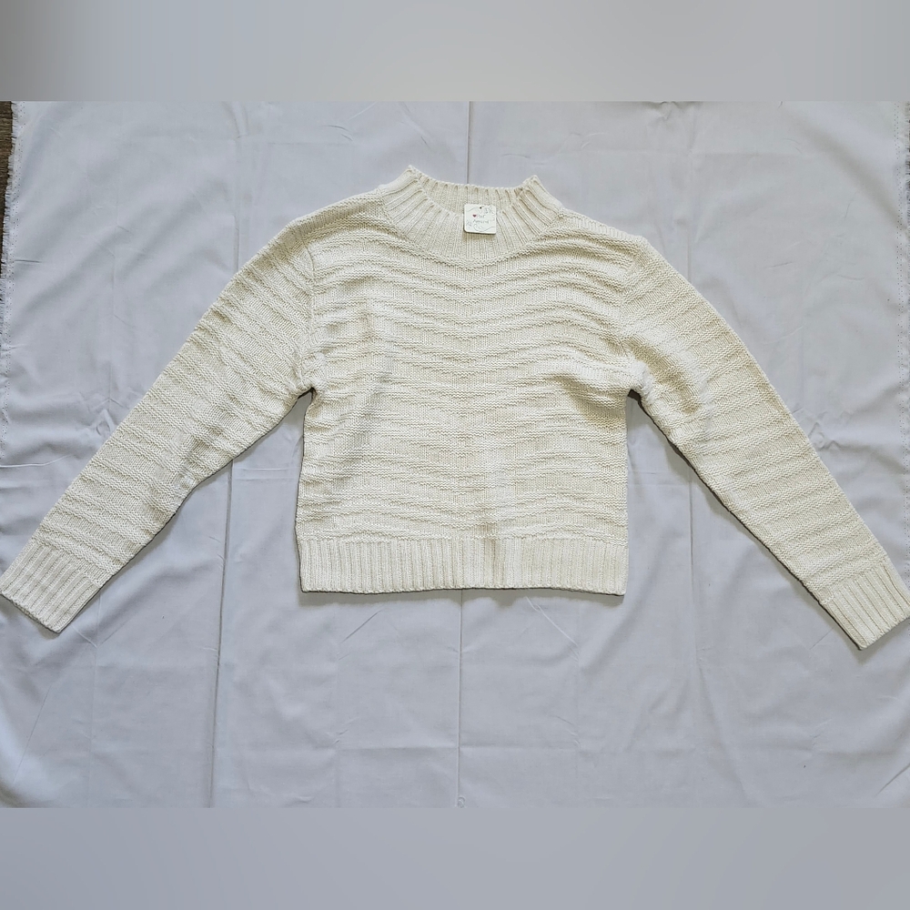 Cream Women's Sweater Size M